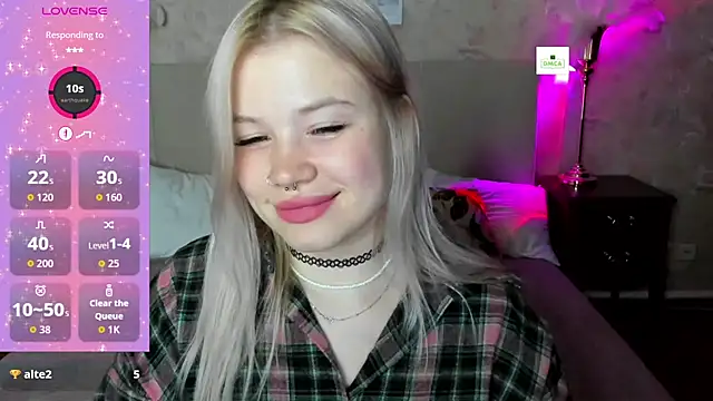 Diana Dream online show from December 4, 8:17 pm