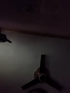 yours sugar babe online show from October 5, 11:30 am