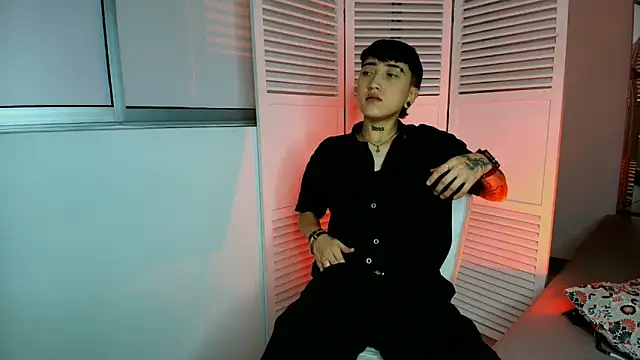 Snapshot of Eryx_Eriscor chatting on November 14, 2:05 pm Eryx Eriscor online show from November 14, 2:05 pm