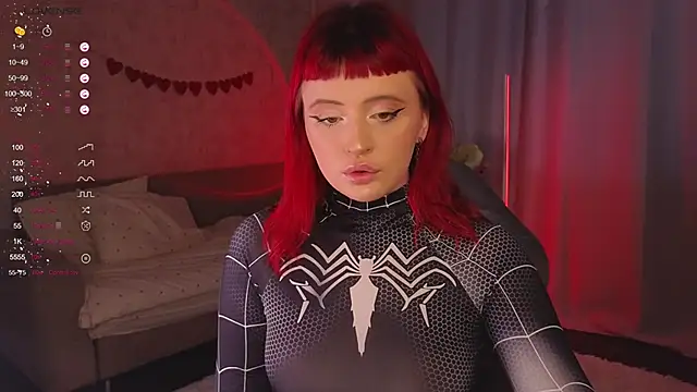 Snapshot of SabrinaCharm_ chatting on November 8, 3:29 am SabrinaCharm online show from November 8, 3:29 am