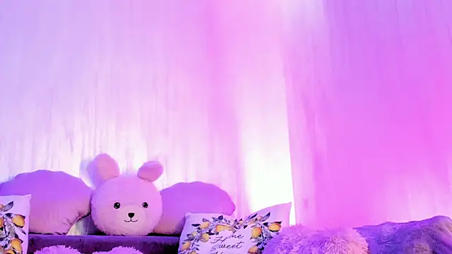 RileyNox online show from October 7, 7:33 pm