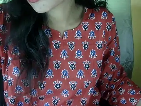 Neha Sharma1 online show from September 18, 9:00 am