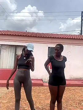 Melanin2002 online show from November 27, 8:16 am