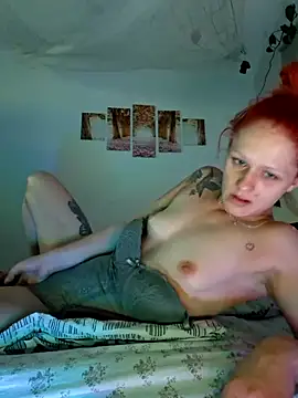 Snapshot of Redhairbiitch chatting on September 10, 10:54 pm Redhairbiitch online show from September 10, 10:54 pm