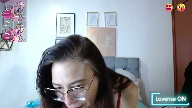  naomi s online show from November 27, 1:46 pm