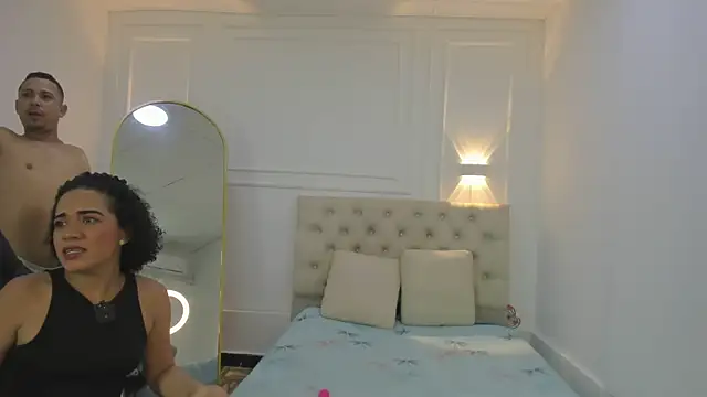 Snapshot of charlotte_dante212 chatting on February 24, 4:10 am charlotte dante212 online show from February 24, 4:10 am