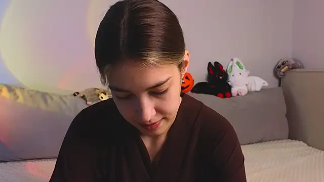 Snapshot of AngelicRice chatting on October 17, 11:13 am AngelicRice online show from October 17, 11:13 am