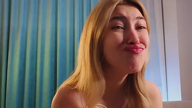 Snapshot of AngelicRice chatting on November 30, 11:14 am AngelicRice online show from November 30, 11:14 am