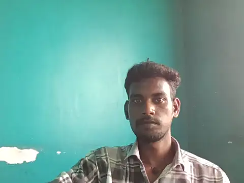 Snapshot of Tamilgud23 chatting on September 17, 8:38 am Tamilgud23 online show from September 17, 8:38 am