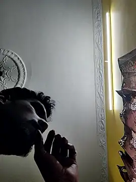 Snapshot of Tamilgud23 chatting on September 24, 11:24 am Tamilgud23 online show from September 24, 11:24 am