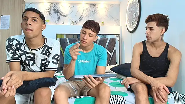 GRETTY BOYS online show from September 14, 1:27 am