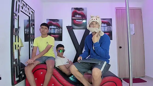 GRETTY BOYS online show from November 20, 7:30 am