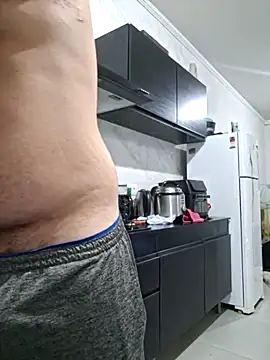 Snapshot of coisasdecasal2727 chatting on December 16, 8:08 am coisasdecasal2727 online show from December 16, 8:08 am