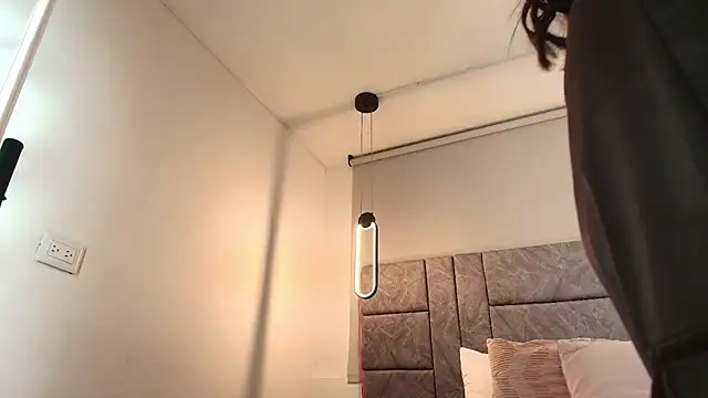 Snapshot of alaska__williams__ chatting on November 20, 11:15 pm alaska williams online show from November 20, 11:15 pm