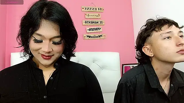 Snapshot of x_karloss_x chatting on September 11, 4:34 am x karloss x online show from September 11, 4:34 am