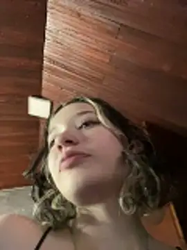 sukubo   online show from April 9, 5:51 am