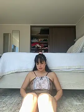 Snapshot of lorenamackenzie69 chatting on October 1, 5:30 pm lorenamackenzie69 online show from October 1, 5:30 pm