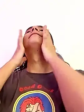 La-Gatatrans online show from October 5, 8:29 pm