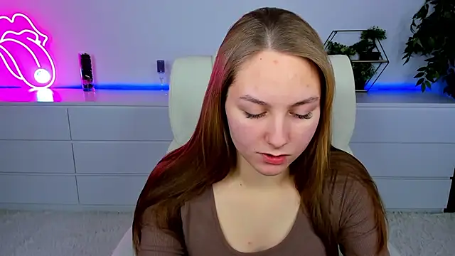 MilaAddams online show from January 17, 12:43 pm