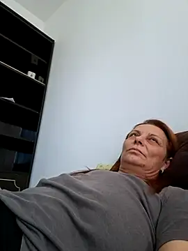 jessyca  online show from September 14, 9:41 am