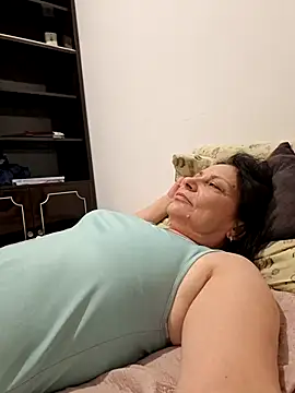 jessyca  online show from November 5, 8:31 pm