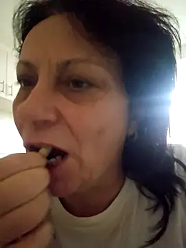 jessyca  online show from November 19, 9:20 am