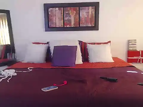 OSHYRIS online show from September 22, 2:08 pm