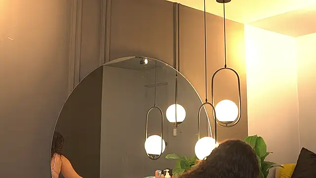 Tayler Kim online show from September 9, 12:26 pm