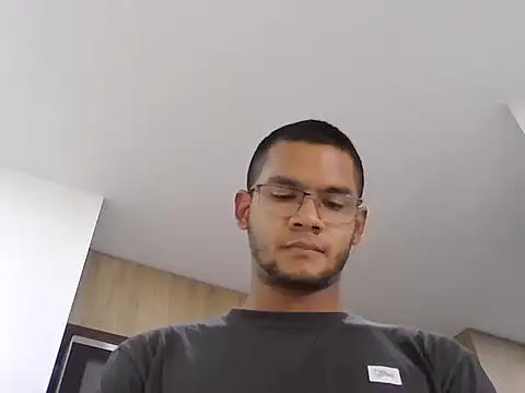 jayden cooper1 online show from September 12, 6:41 pm