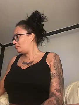 sugarsweetie8000 online show from September 23, 8:56 pm