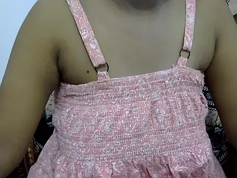 Snapshot of Hott_Noor chatting on September 9, 2:49 pm Hott Noor online show from September 9, 2:49 pm