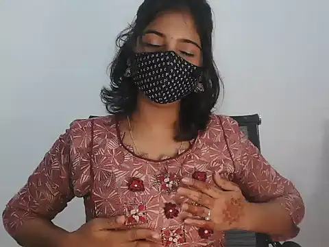Snapshot of Hott_Noor chatting on October 23, 3:11 pm Hott Noor online show from October 23, 3:11 pm