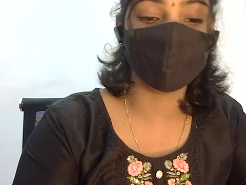 Snapshot of Hott_Noor chatting on October 30, 2:02 am Hott Noor online show from October 30, 2:02 am