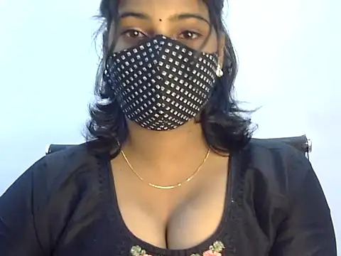 Snapshot of Hott_Noor chatting on November 2, 7:16 pm Hott Noor online show from November 2, 7:16 pm