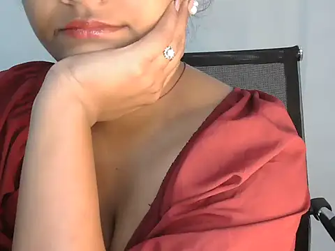 Snapshot of Hott_Noor chatting on November 15, 11:40 am Hott Noor online show from November 15, 11:40 am