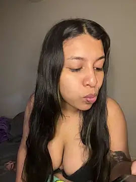  Chloe Smith online show from February 2, 6:17 pm