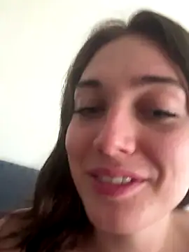 Petitbiscuit2B0 online show from November 3, 11:33 am