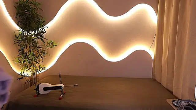 Mystic blue online show from October 8, 12:47 pm