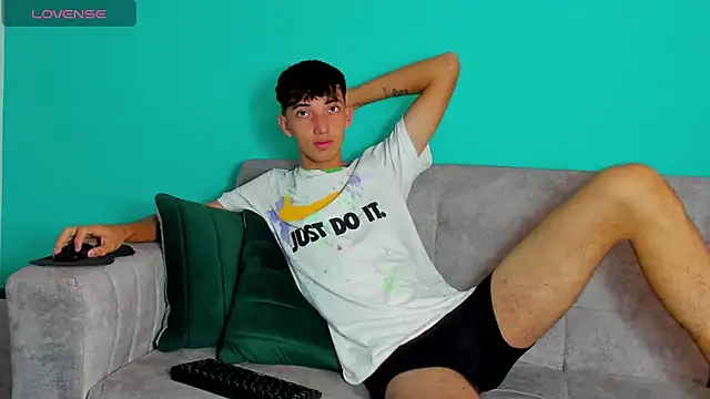 Maikol Ortiz online show from September 9, 12:26 pm