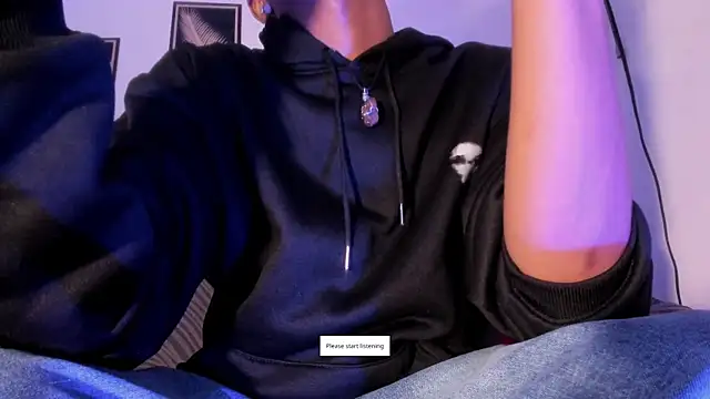 criss zuri online show from April 18, 11:58 am