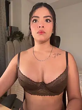 Sara-Evans online show from November 13, 12:20 am