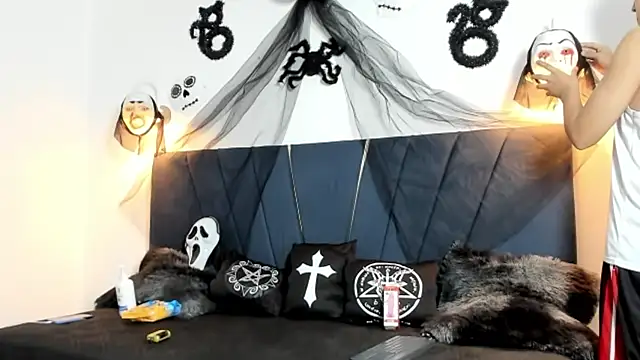 zeusapollofuck online show from October 14, 11:05 pm