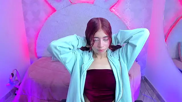 Snapshot of Gaby_louse chatting on November 24, 7:24 pm Gaby louse online show from November 24, 7:24 pm