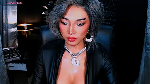 xUrGoddess Bellax online show from September 27, 8:08 am