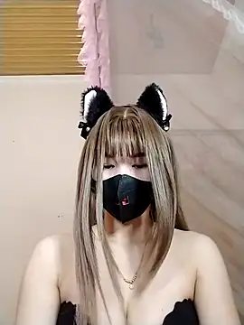 Snapshot of Helen69x chatting on December 17, 4:02 pm Helen69x online show from December 17, 4:02 pm