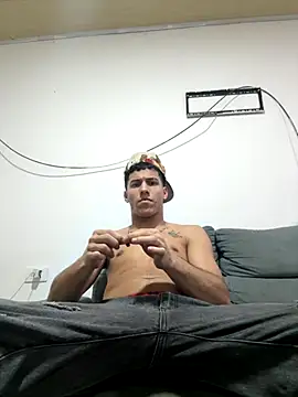 Snapshot of spicyboysvenezuelan chatting on September 23, 2:58 am spicyboysvenezuelan online show from September 23, 2:58 am