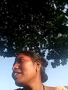 Snapshot of Jivika_Jaiswal chatting on October 12, 1:48 am Jivika Jaiswal online show from October 12, 1:48 am