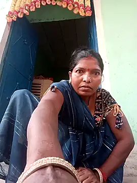 Snapshot of Jivika_Jaiswal chatting on October 16, 1:17 am Jivika Jaiswal online show from October 16, 1:17 am