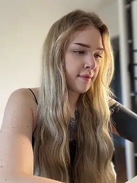 elliss  online show from September 17, 6:15 am