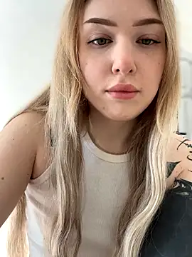 elliss  online show from September 30, 7:13 am